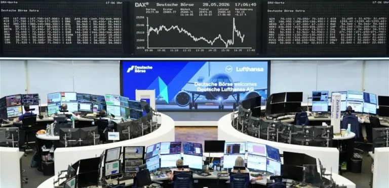 European stock exchanges are heading to end the month on a higher note
