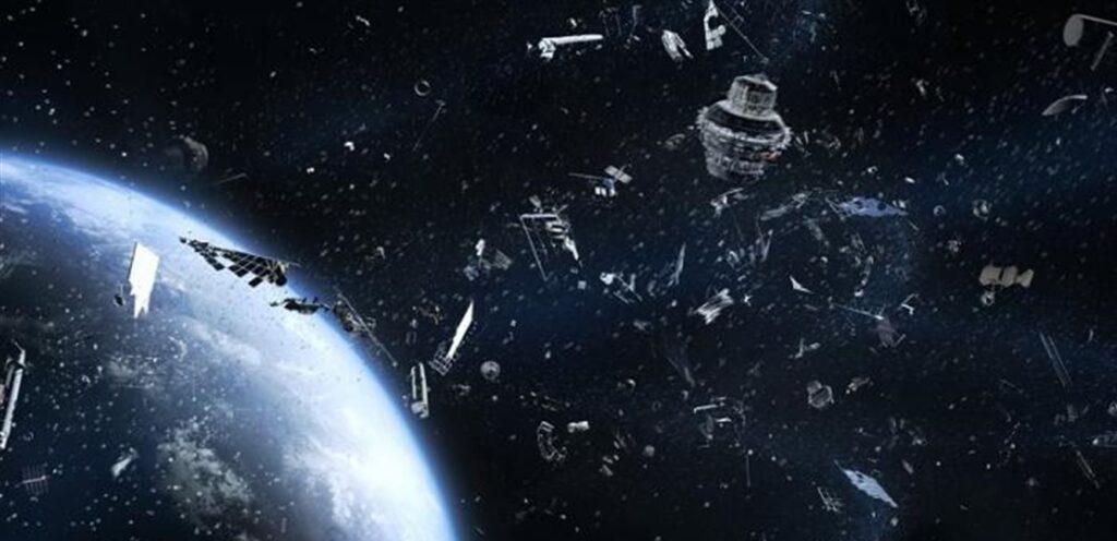 Space debris threatens Earth…more than 33 thousand pieces moving very quickly