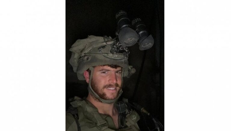 The Israeli army announces the killing of an officer during battles in southern Lebanon