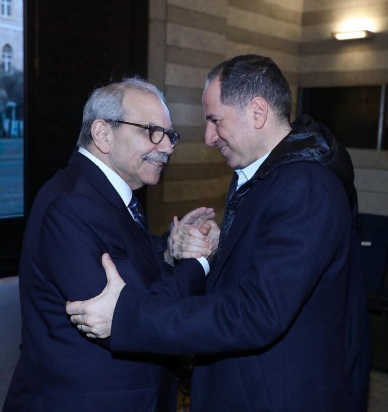 Phalange support for a peace government… and Gemayel responds to “threatening language”