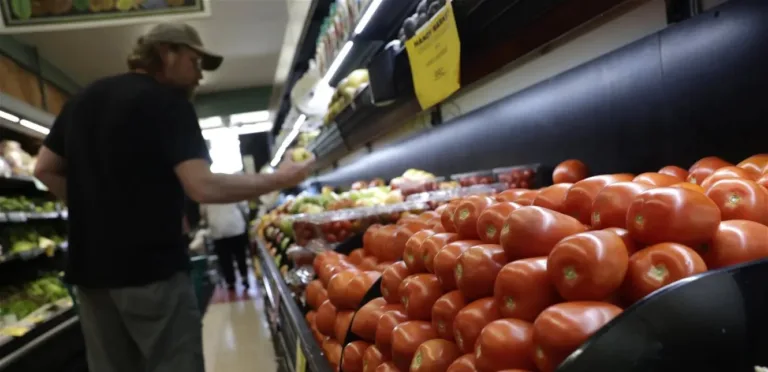 Markets await US inflation data