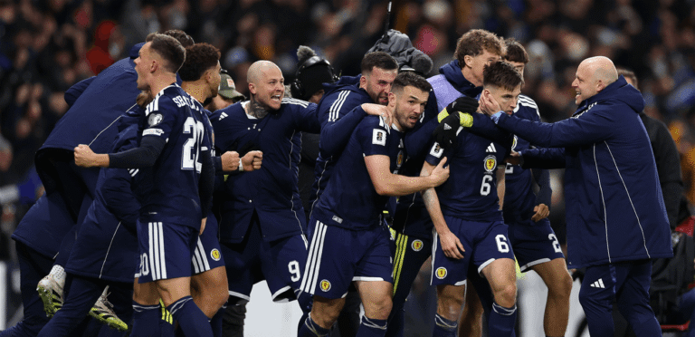 A difficult victory for Scotland over Haiti with a goal by McGinn