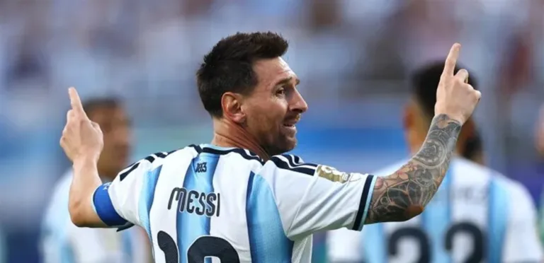 Messi reveals the secret of his crying after his historic hat-trick against Algeria in the World Cup