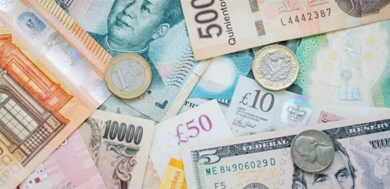 The dollar holds to its highest level in two months