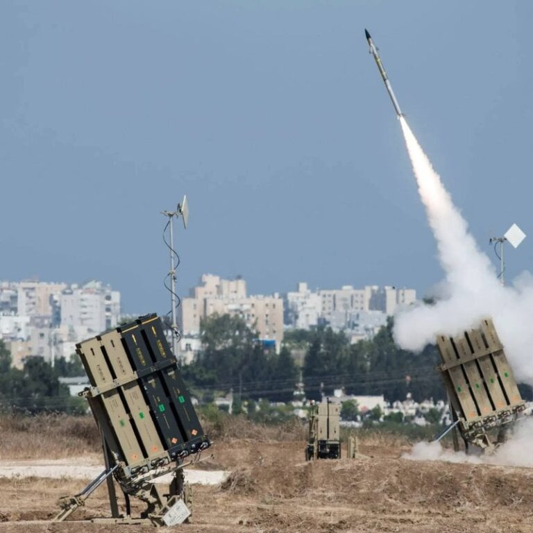 A sudden escalation on the southern front… and objections in the skies of Galilee