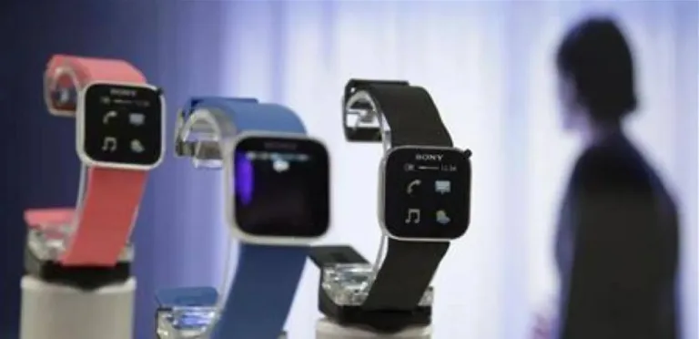 They are witnessing an increasing spread… smart watches and fitness bracelets, which is better?