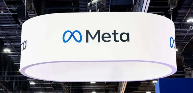 Meta is testing smart glasses that monitor everything the user sees and hears