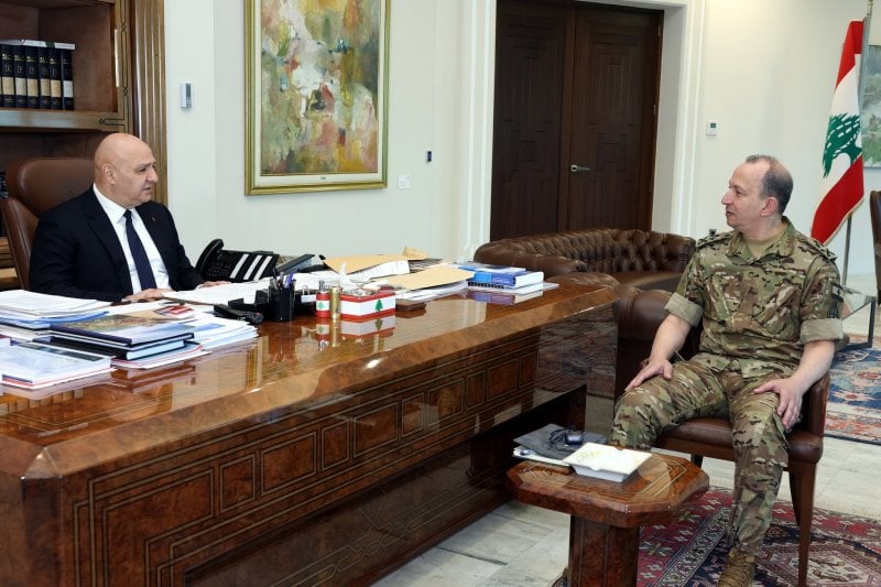 Deployment in conjunction with withdrawal… Aoun and Heikal discuss the plan for the south