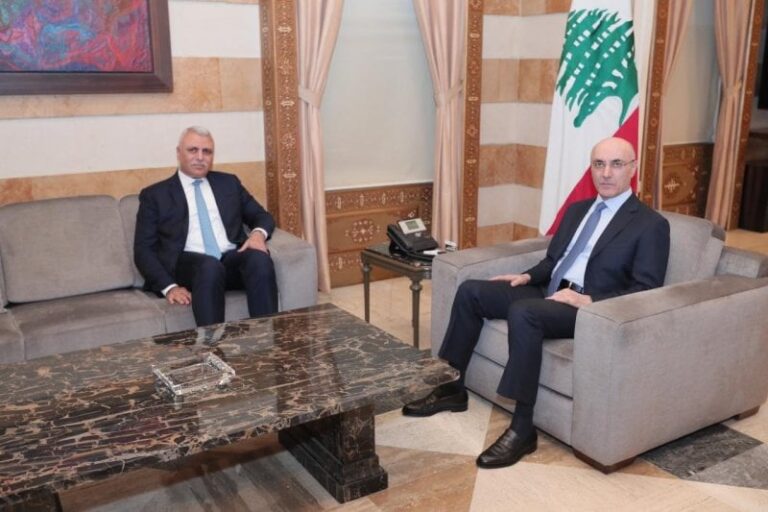 The biometric fingerprint of expatriates is on the table of Al-Hajjar and Choucair