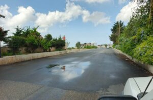 A hole in the road and thirst in the fields… a fault that stops irrigation water