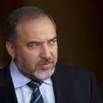 “Netanyahu is concealing information.” Lieberman warns of new training to storm towns