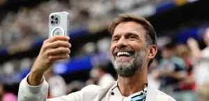 He would have joined Liverpool with open checks. Klopp chooses 3 players