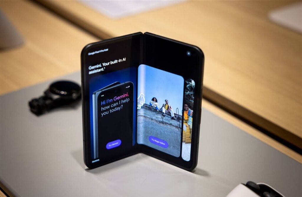 Google announces its new foldable phone