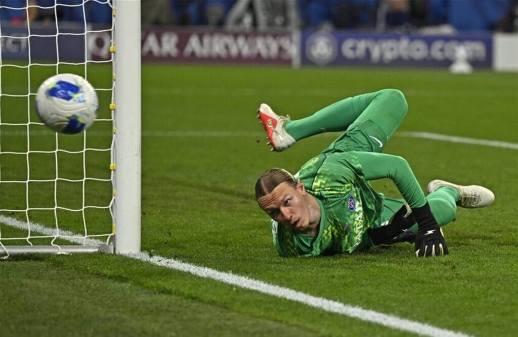 Safonov enters the list of the 10 best goalkeepers in the world