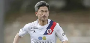 At the age of 59.. “Kazoo” captured the numbers of the Emperor’s Cup
