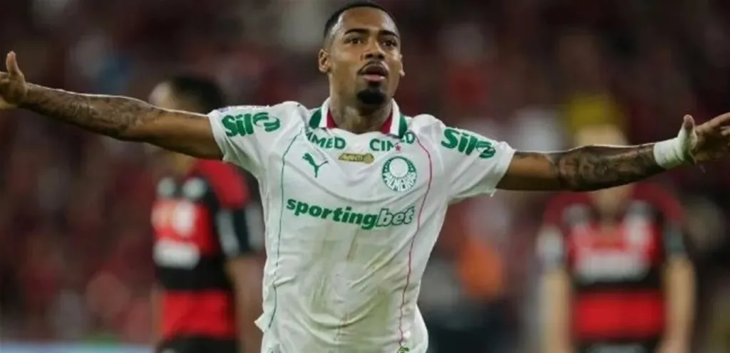 A Brazilian talent is on his way to Manchester City