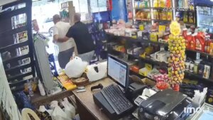 An individual dispute turns into shooting in Sidon… one wounded and damage to cars (video)