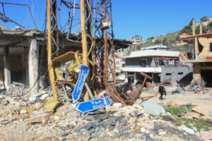 The Israeli aggression forces the Bint Jbeil Civil Registry to move to an alternative headquarters