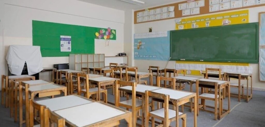 The crisis of the 400 children outside Tripoli’s schools ends with a decisive decision from education