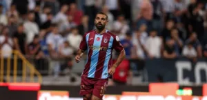 Salah leads Trabzonspor to defeat Galatasaray with a historic hat-trick