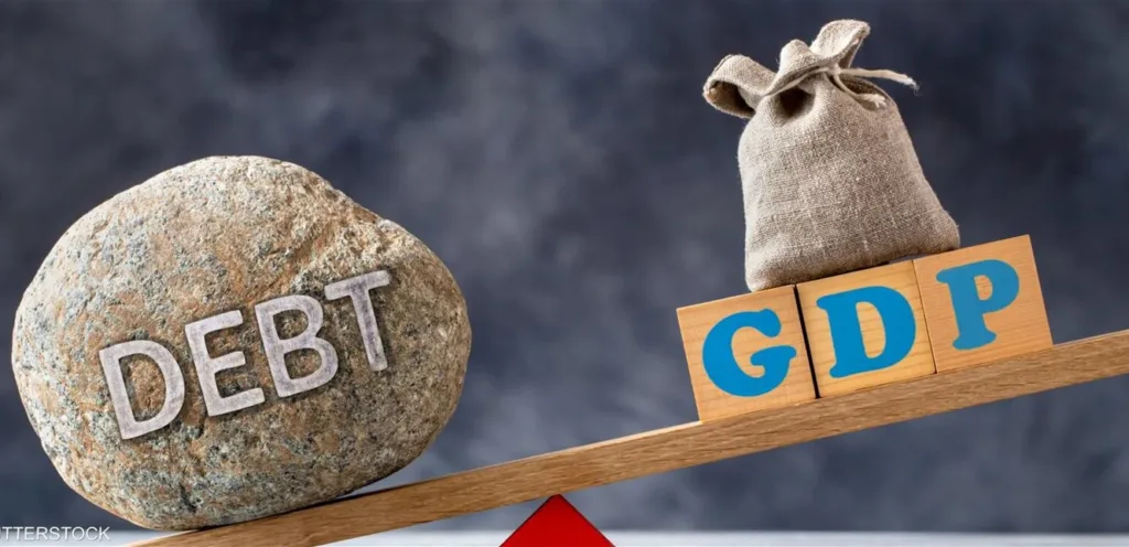 Global debt reaches an unprecedented record level, exceeding $365 trillion