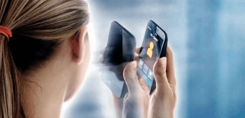 A secret in your phone… a hidden sensor that controls every detail of your digital life