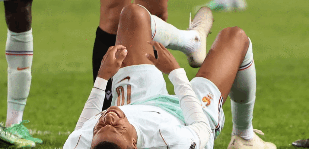 Mbappe’s injury raises concern moments after scoring
