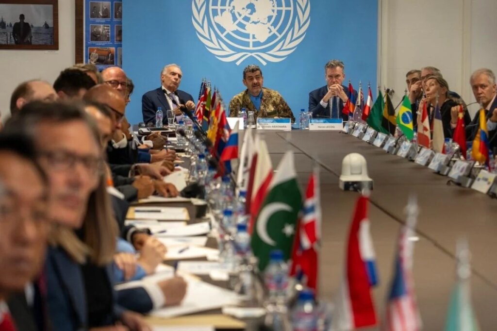 Resolution 1701 Square: The UNIFIL Commander conveys the facts of the confrontation to the United Nations table