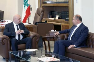 Living demands before Aoun: A package of urgent proposals to save the financial situation
