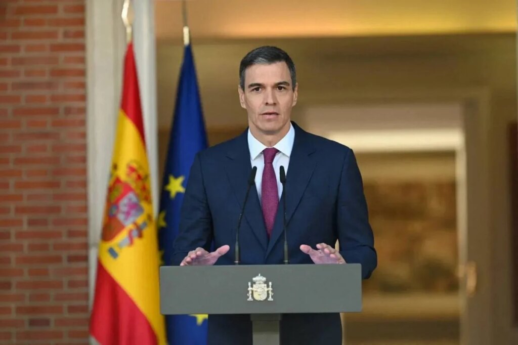 Sanchez calls for early elections and dissolves Parliament amid a severe political crisis in Spain
