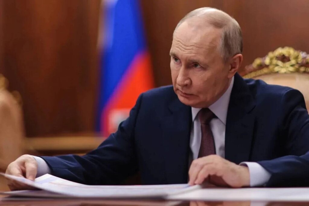 Putin is a mediator between Washington and Tehran to break the diplomatic stalemate