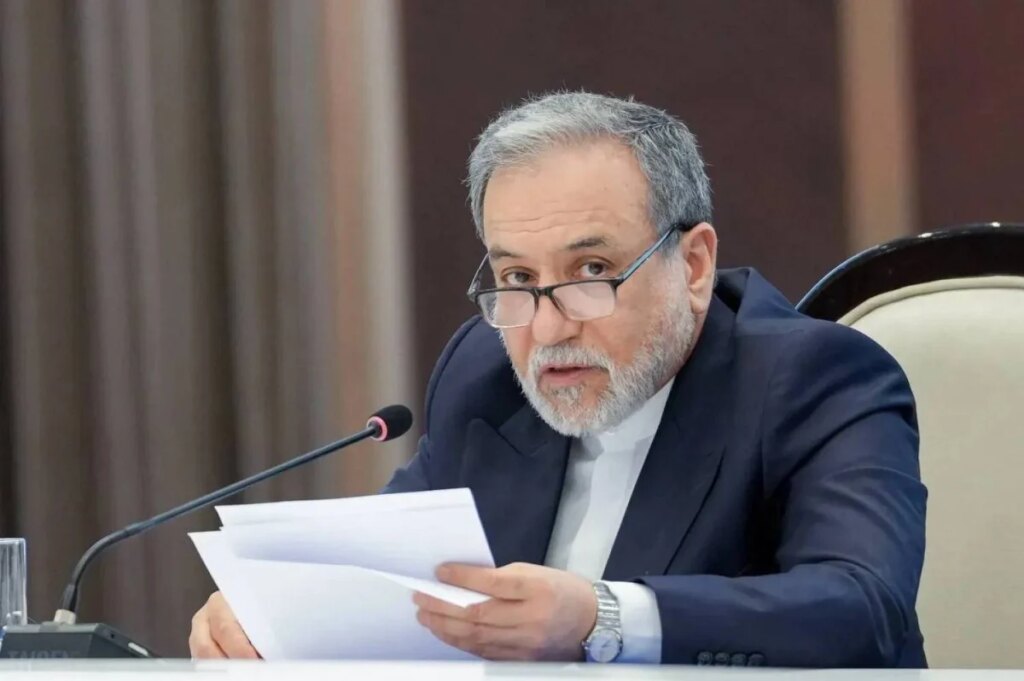 Araqchi warns of a regional war and stresses readiness for all eventualities