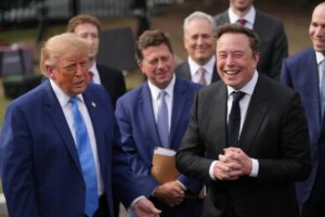 From the war of insults to the honor podium: Trump awards Musk with the highest scientific award