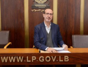 Hezbollah’s deputy comments on the “shipment” and rejects insinuations of assassinations by saying: The resistance is not ashamed