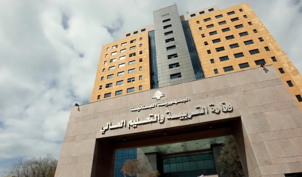 Saving the academic year for Lebanese students in Egypt with an official decision to facilitate registration