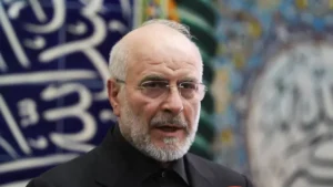 Iranian warning to regional governments and companies: Help them face our response