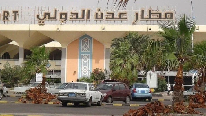 The fall of two missiles on Aden Airport heralds the start of a new wave of escalation in Yemen