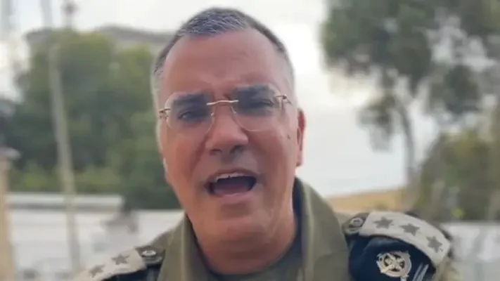 Avichay Adraee bids farewell to his military uniform and prepares for his new media duties