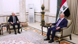 Baghdad and Beirut are discussing border security and the oil file on the table