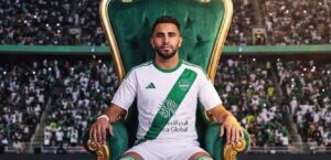 Riyad Mahrez sends a touching farewell message to the Saudi Al-Ahly fans in preparation for his move to the Qatari League
