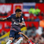 Tottenham snatches a fatal draw from Manchester United with ten players