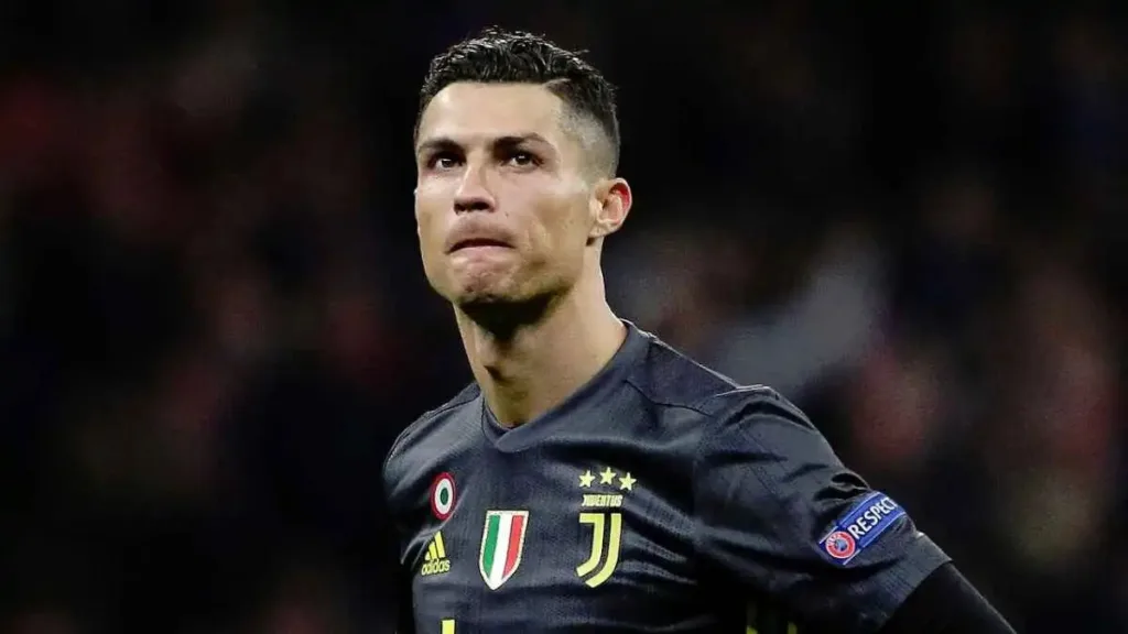 Despite the passage of years, Ronaldo returns to the forefront of the scene in Juventus