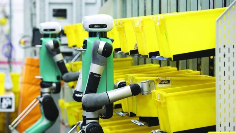 Amazon’s largest robot fleet in the world raises fears of job losses