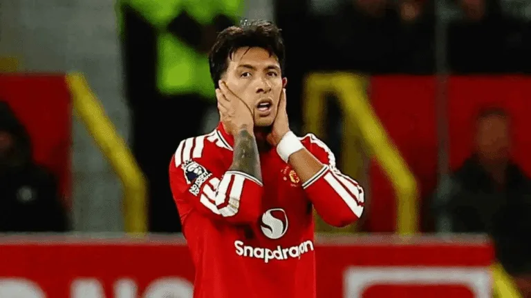 Manchester United management responds to Lisandro Martinez’s fiery attack