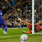 Paris Saint-Germain sweeps Manchester City 4-0 in its home
