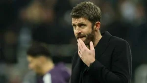 Three names are on Manchester United’s table to succeed Carrick