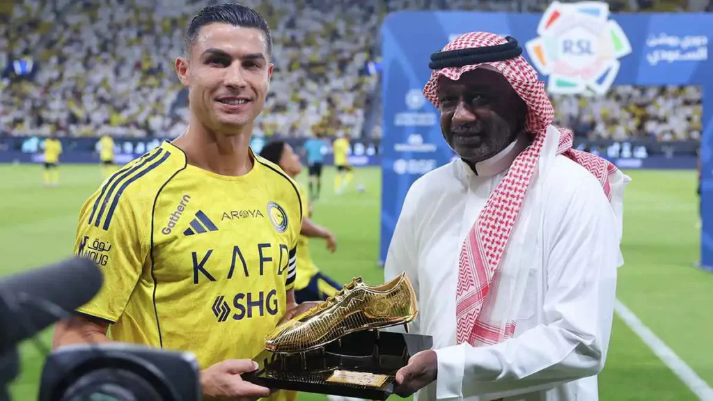 Questions about the official: Was Majed Abdullah actually crowned the best player in Asia?