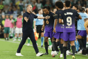 Bad weather traps Barcelona in Seville for an extra night