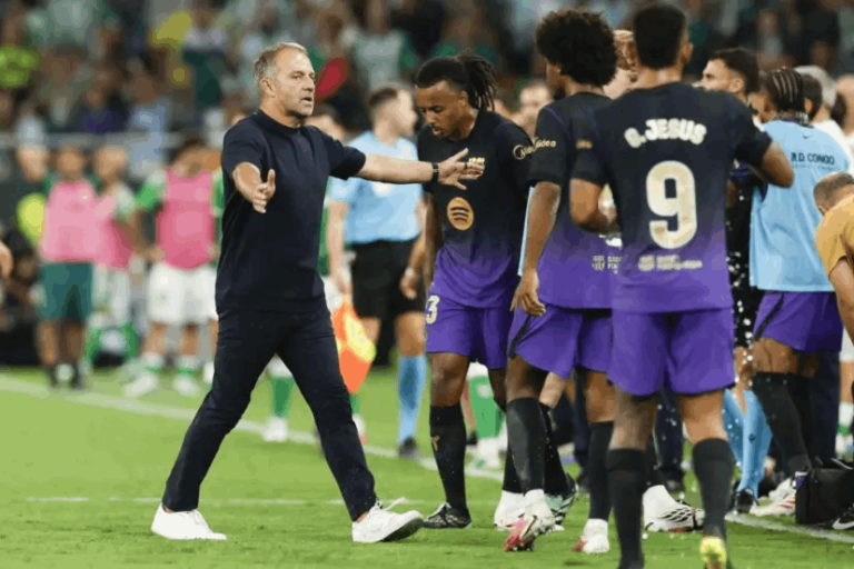 Bad weather traps Barcelona in Seville for an extra night