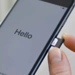 Changing the SIM card..Does it require turning off the phone?